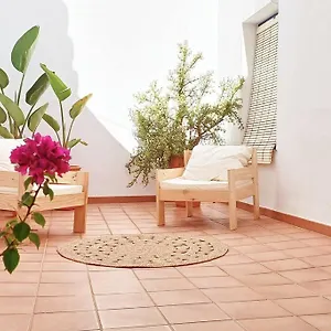 serendipia-tu-hogar-en-este-blanco-pueblo.1costadelsol.com/