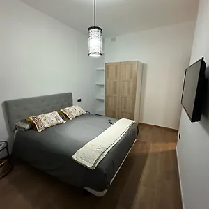 apt-apartamento-la-rosaleda.hotelsinnerja.org/